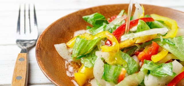 野菜を先に食べると太りづらい？双子MIOYAEで体重の変化を検証！【それって実際どうなの課】