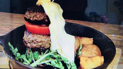 大人気チーズ肉バーガー 恵比寿cccチーズチーザーズカフェ 嵐にしやがれ By Myself 今日の気になる気になる記